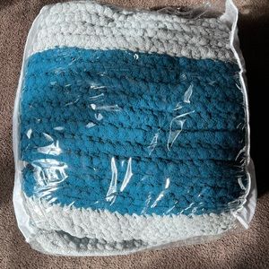 Full/Queen size hand crotchet blanket